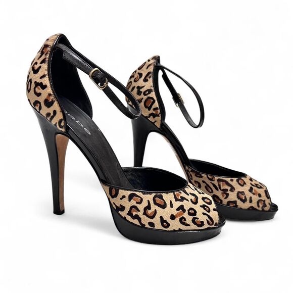 Bebe Animal Print and Brown Platform Ankle Strap Peep Toe High Heels - Size 9 - Picture 1 of 8